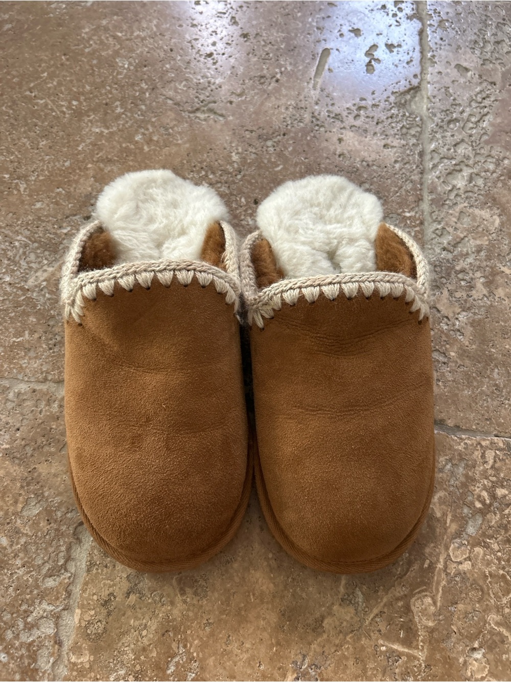 Mou Chestnut Suede Sherpa-Lined Slippers